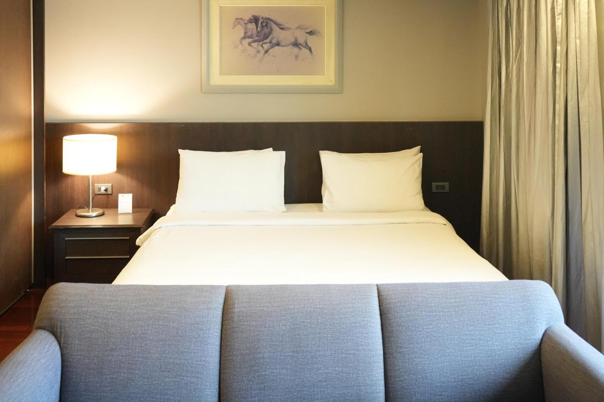 Royal Suite Hotel בנגקוק מראה חיצוני תמונה