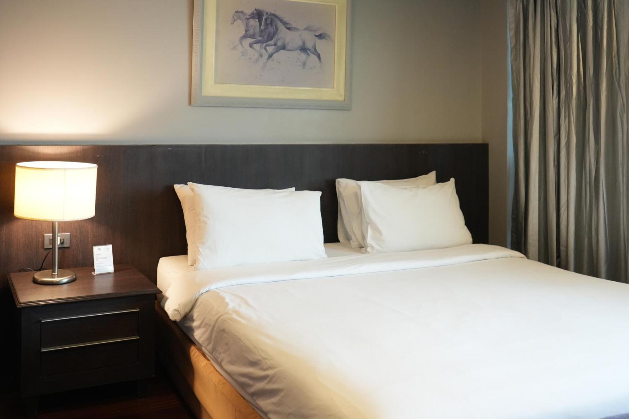 Royal Suite Hotel בנגקוק מראה חיצוני תמונה