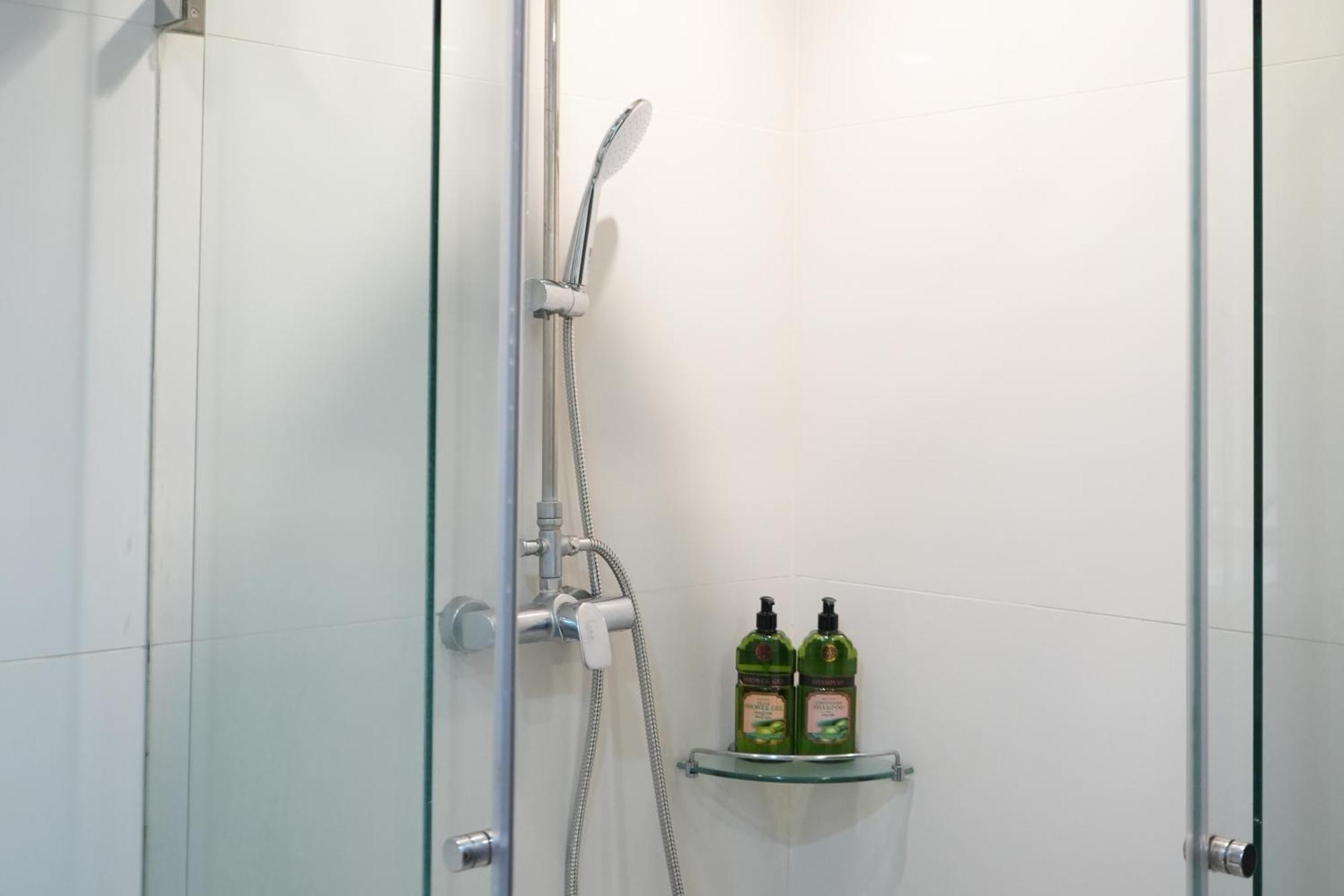 Royal Suite Hotel בנגקוק מראה חיצוני תמונה
