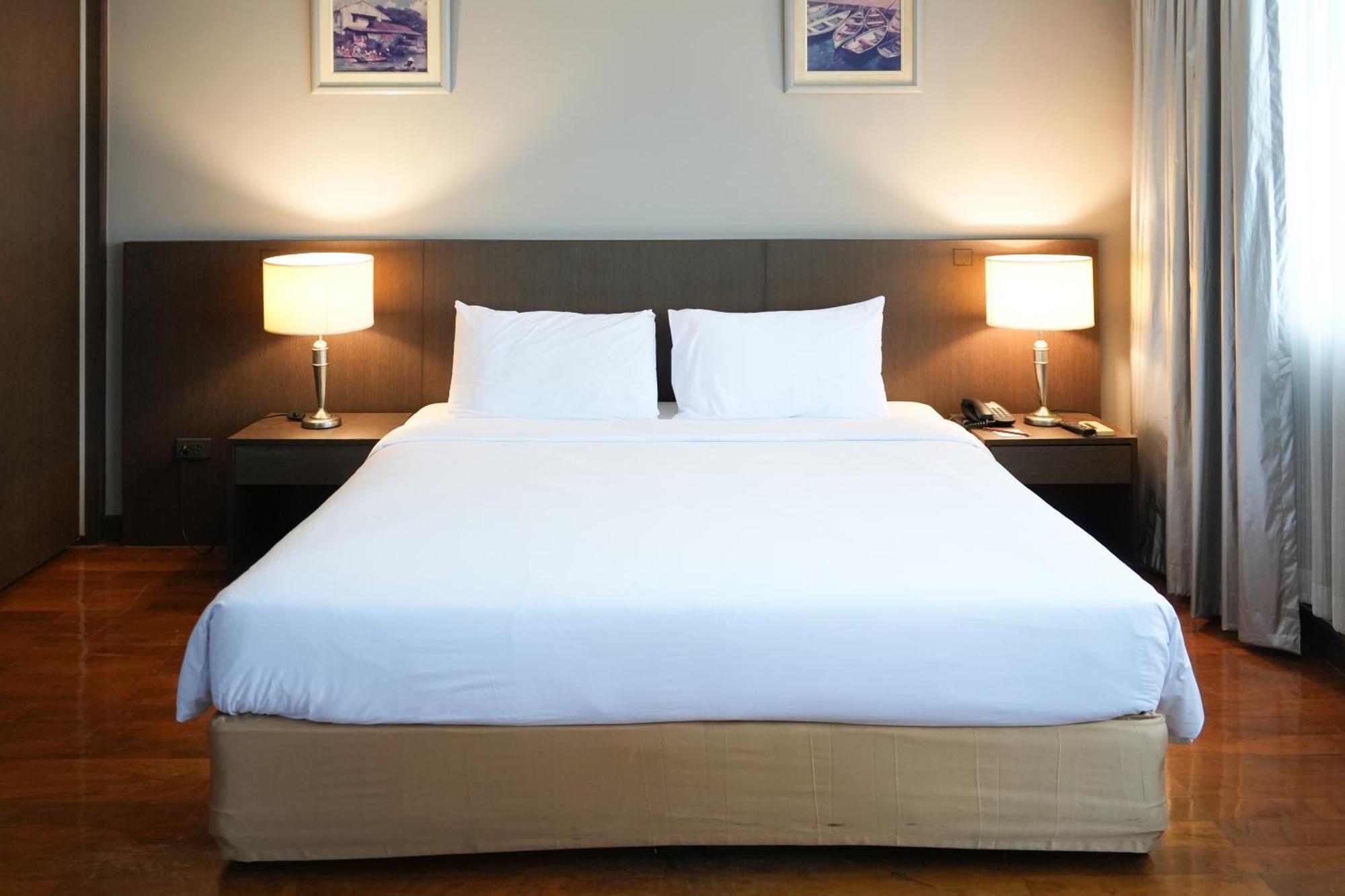 Royal Suite Hotel בנגקוק מראה חיצוני תמונה